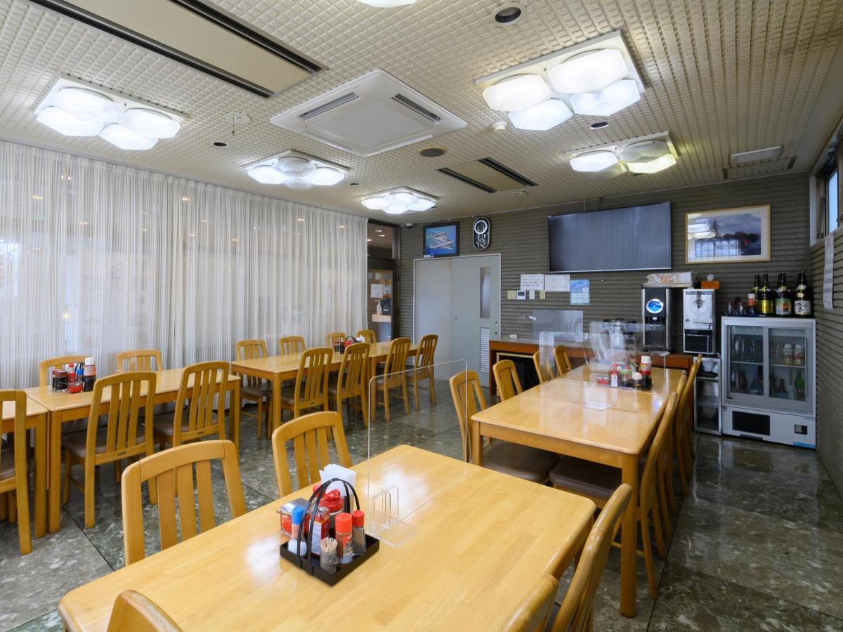 Tabist Business Ryokan Hotel Yukimiso Toyama Bagian luar foto