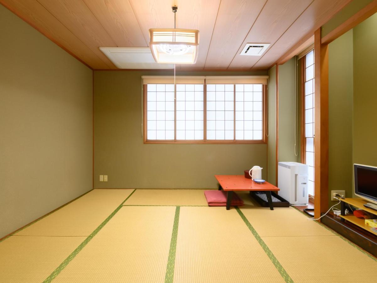 Tabist Business Ryokan Hotel Yukimiso Toyama Bagian luar foto