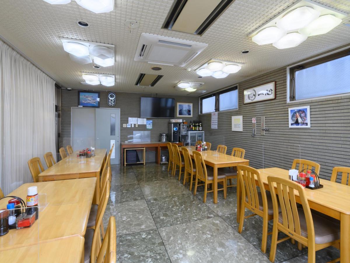 Tabist Business Ryokan Hotel Yukimiso Toyama Bagian luar foto