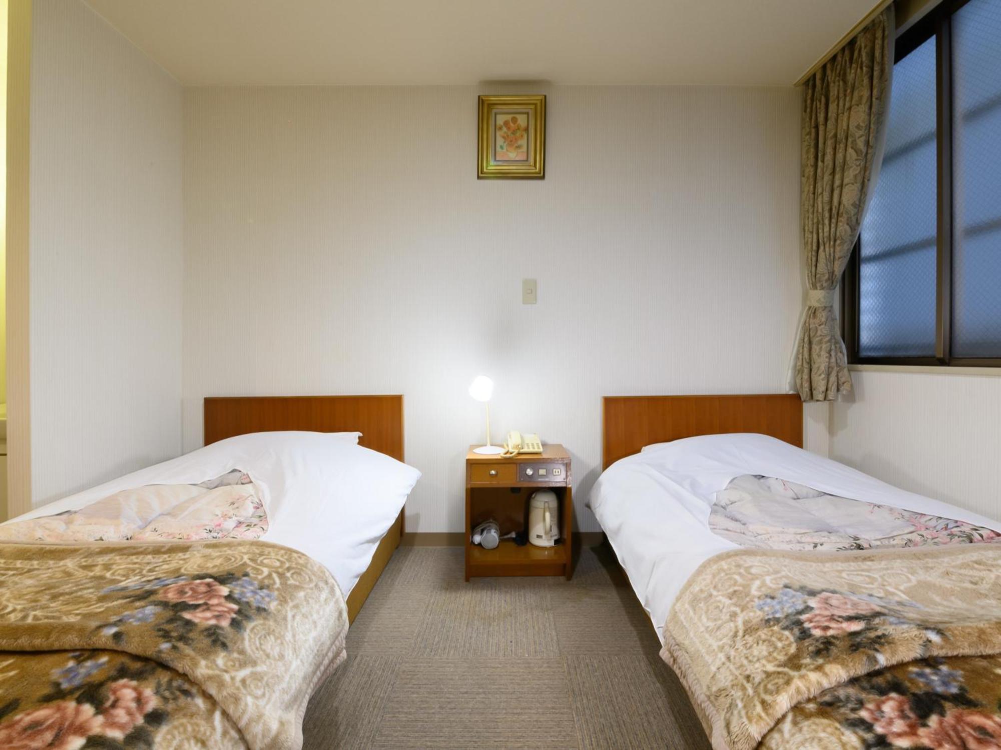 Tabist Business Ryokan Hotel Yukimiso Toyama Bagian luar foto